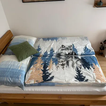 Wolf Apartment *